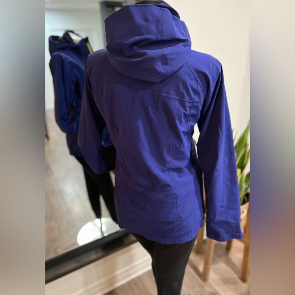 Columbia insulated winter jacket - Picture 9 of 11